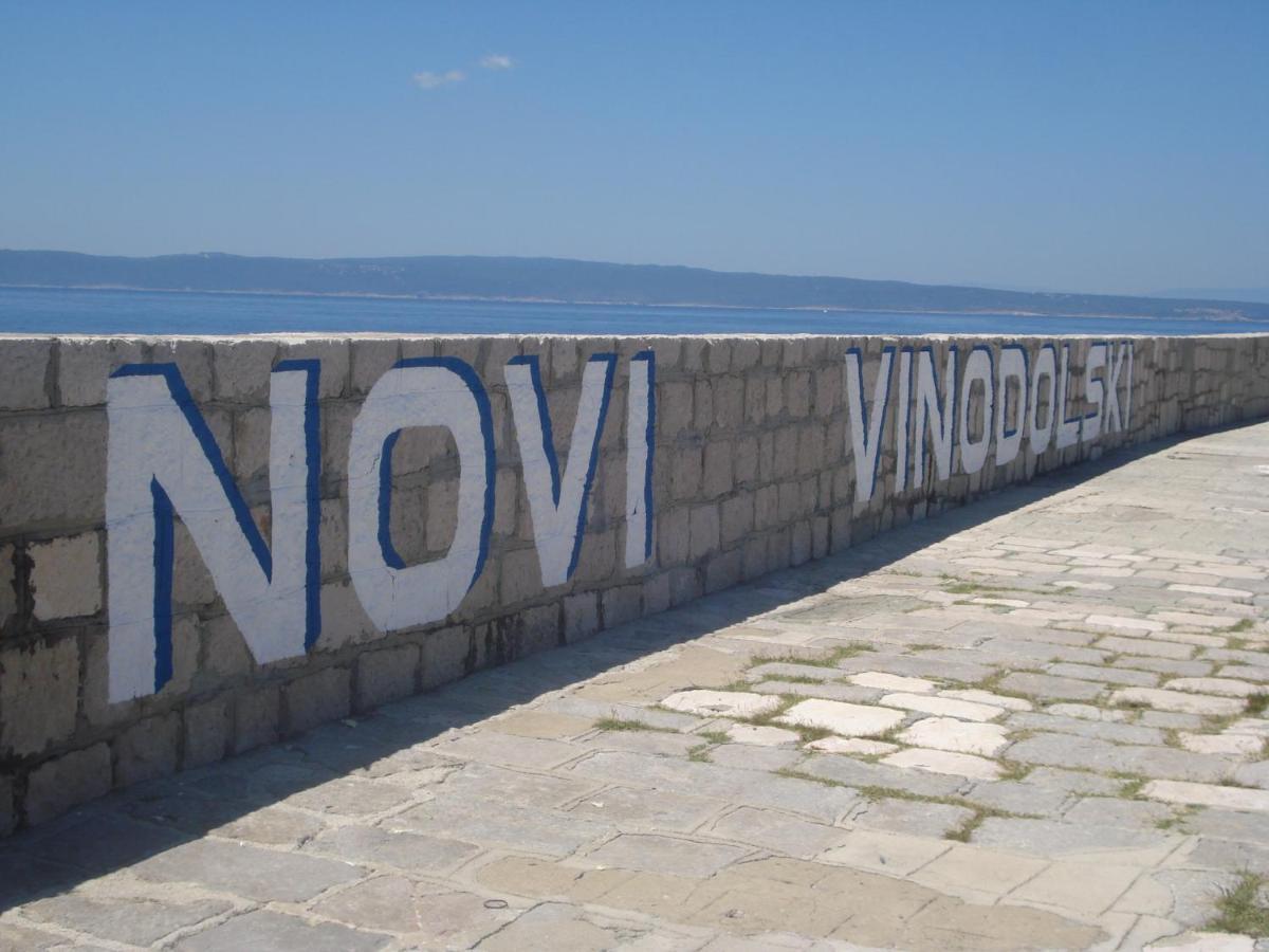 Apartma Sara Novi Vinodolski